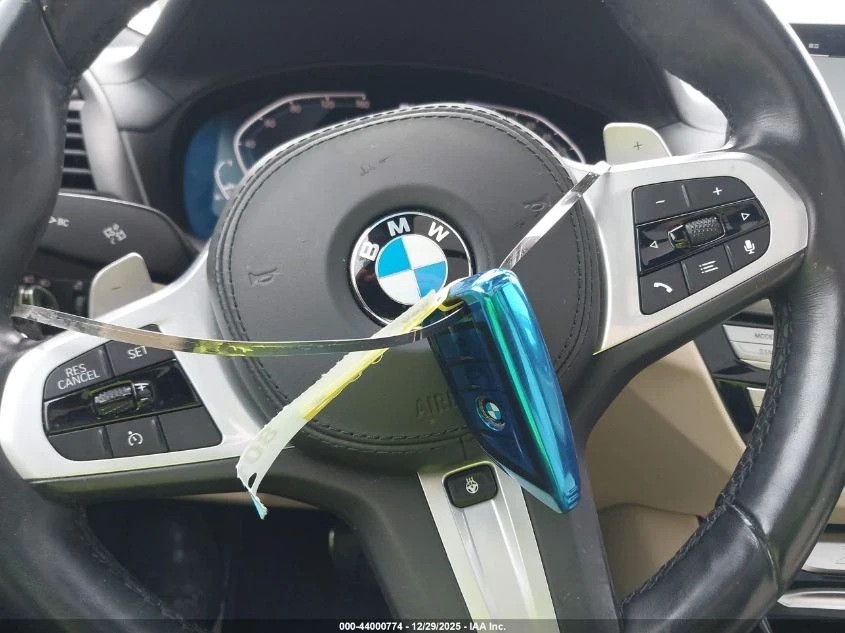 BMW X3 PHEV XDRIVE30E - изображение 10