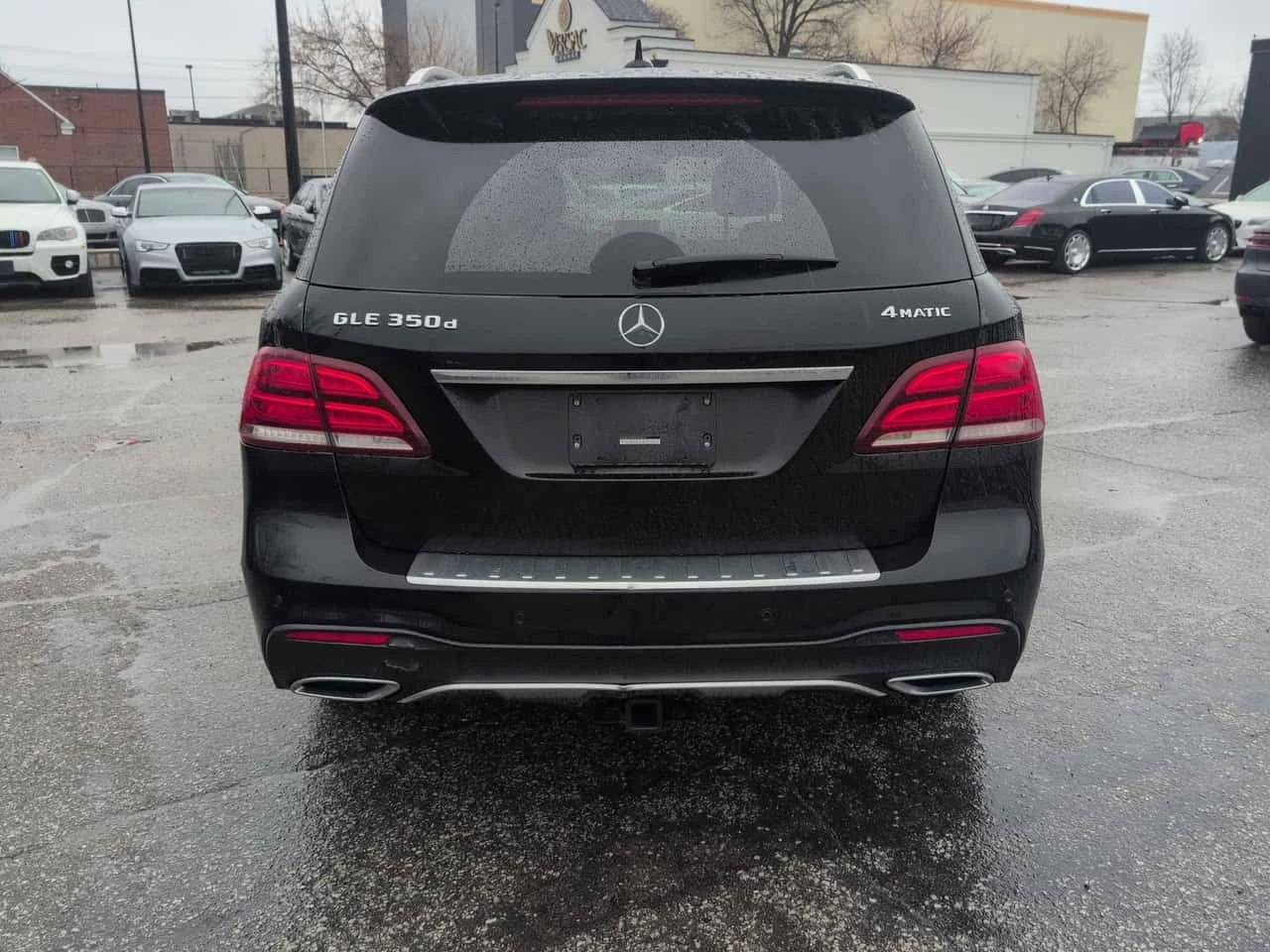Mercedes-Benz GLE 350d  CARFAX, снимка 4 - Автомобили и джипове - 54079244
