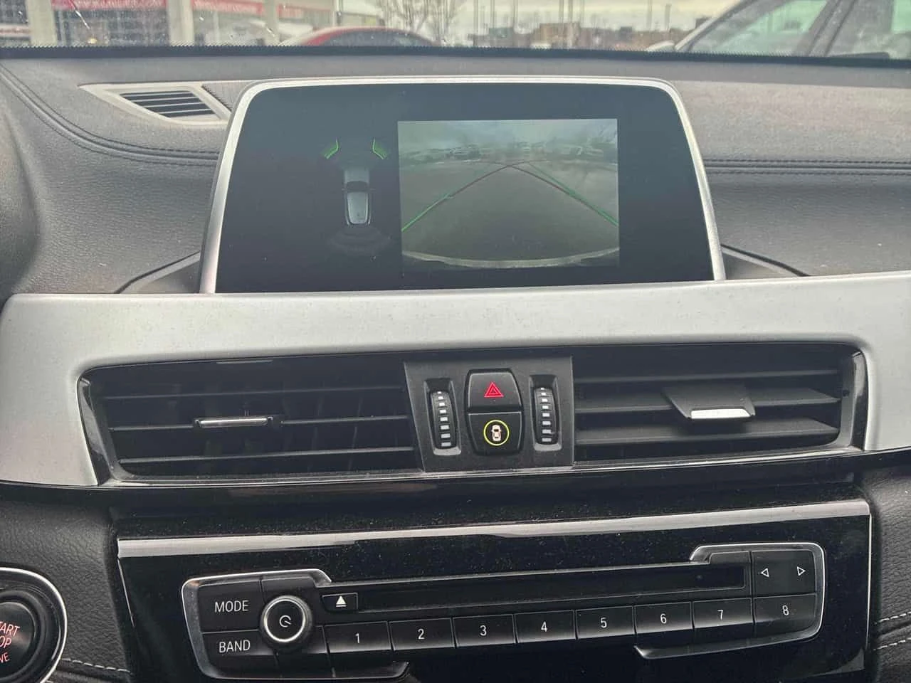 BMW X2 * xDrive28i * PANORAMA* ПОДГРЕВИ* + ГУМИ С ДЖАНТИ, снимка 12 - Автомобили и джипове - 54168993