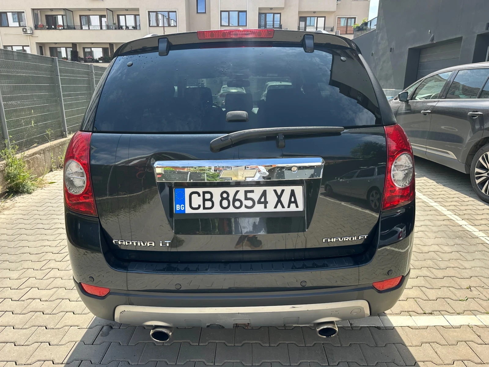 Chevrolet Captiva 3.2 7-местен, снимка 3 - Автомобили и джипове - 54737949