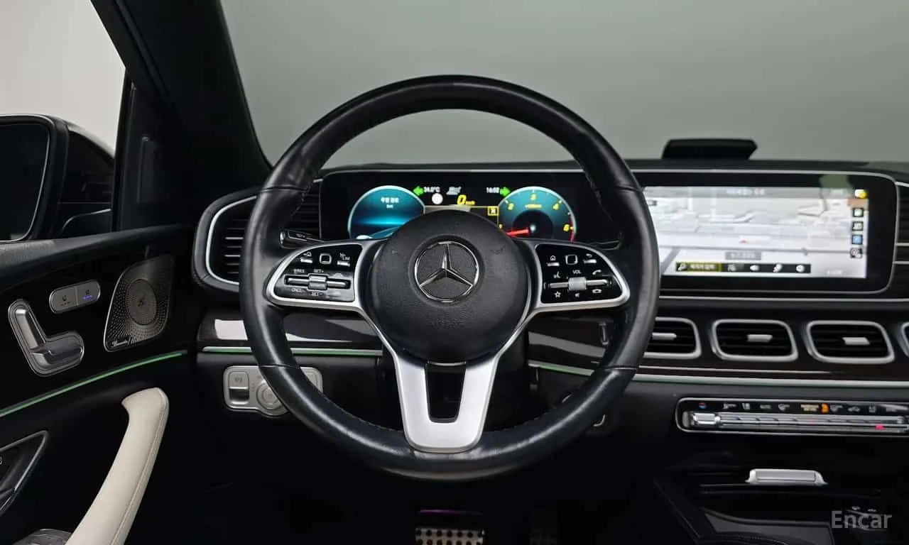 Mercedes-Benz GLE 400 GLE400d 4MATIC Coupe, снимка 12 - Автомобили и джипове - 55571691