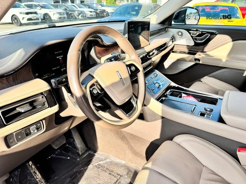 Lincoln Aviator Reserve AWD* DISTRONIC* 360* ПОДГРЕВ* ОБДУХВАНЕ* , снимка 11 - Автомобили и джипове - 55710076