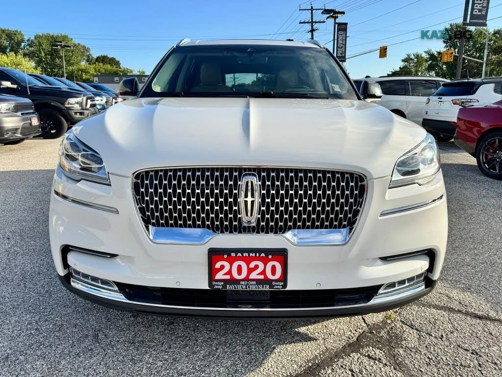 Lincoln Aviator Reserve AWD* DISTRONIC* 360* ПОДГРЕВ* ОБДУХВАНЕ* , снимка 8 - Автомобили и джипове - 55710076