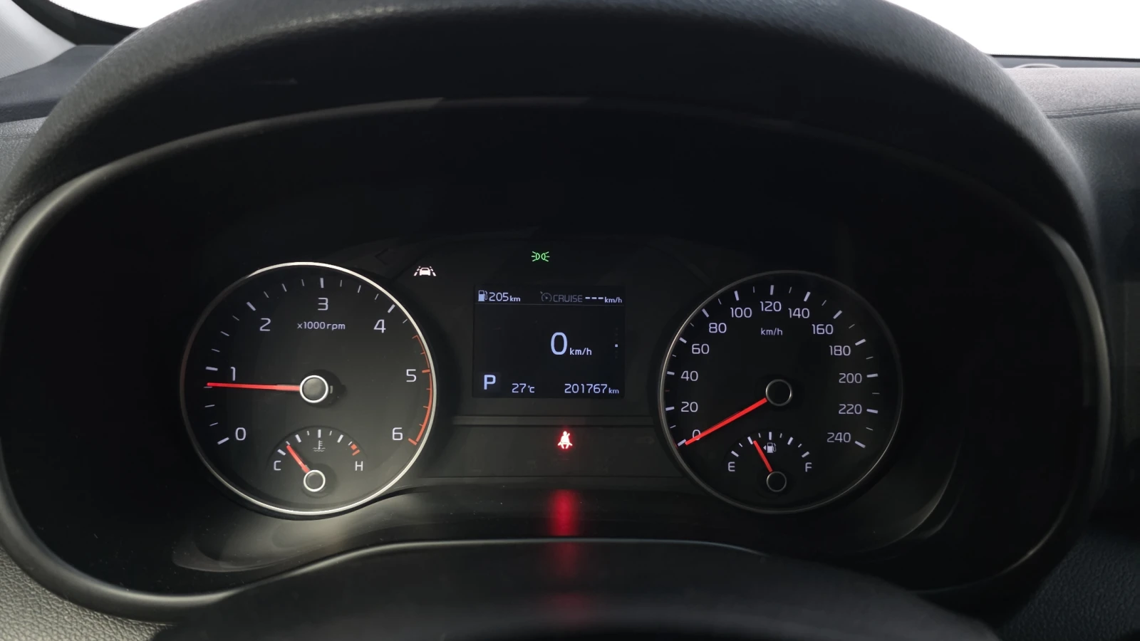 Kia Sportage Diesel 2.0 2WD Luxury autogeorge.com, снимка 12 - Автомобили и джипове - 55715031
