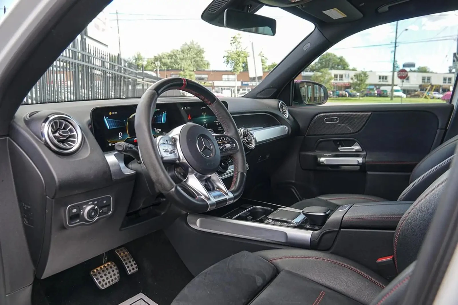 Mercedes-Benz GLB35AMG 4MATIC | 1 OWNER| NIGHT PKG| NAVI| PANO|  | Mobile.bg � ����������� 7