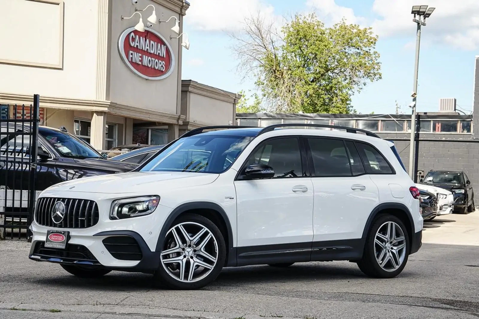 Mercedes-Benz GLB35AMG 4MATIC | 1 OWNER| NIGHT PKG| NAVI| PANO|  | Mobile.bg � ����������� 2