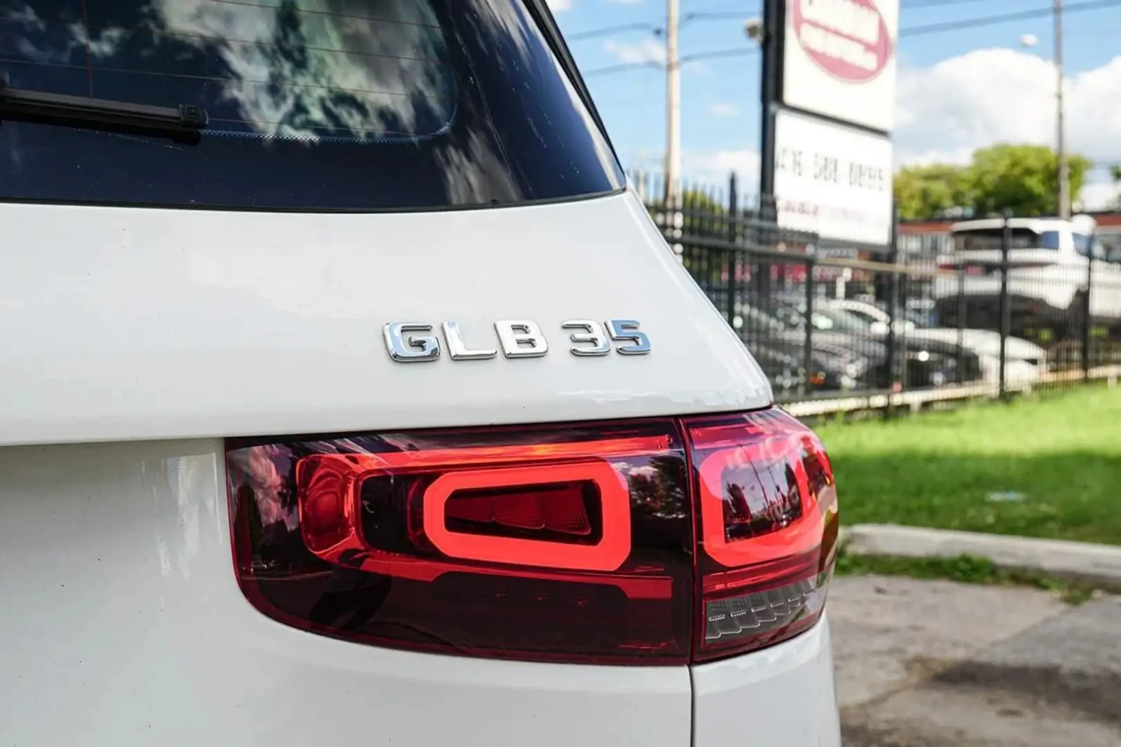 Mercedes-Benz GLB35AMG 4MATIC | 1 OWNER| NIGHT PKG| NAVI| PANO|  | Mobile.bg � ����������� 6