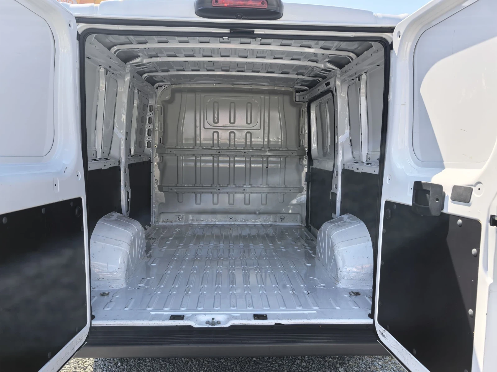 Fiat Ducato 2.0M-jet 140х.км!!!НОВ!!! НОВ!!! НОВ!!!  - изображение 9