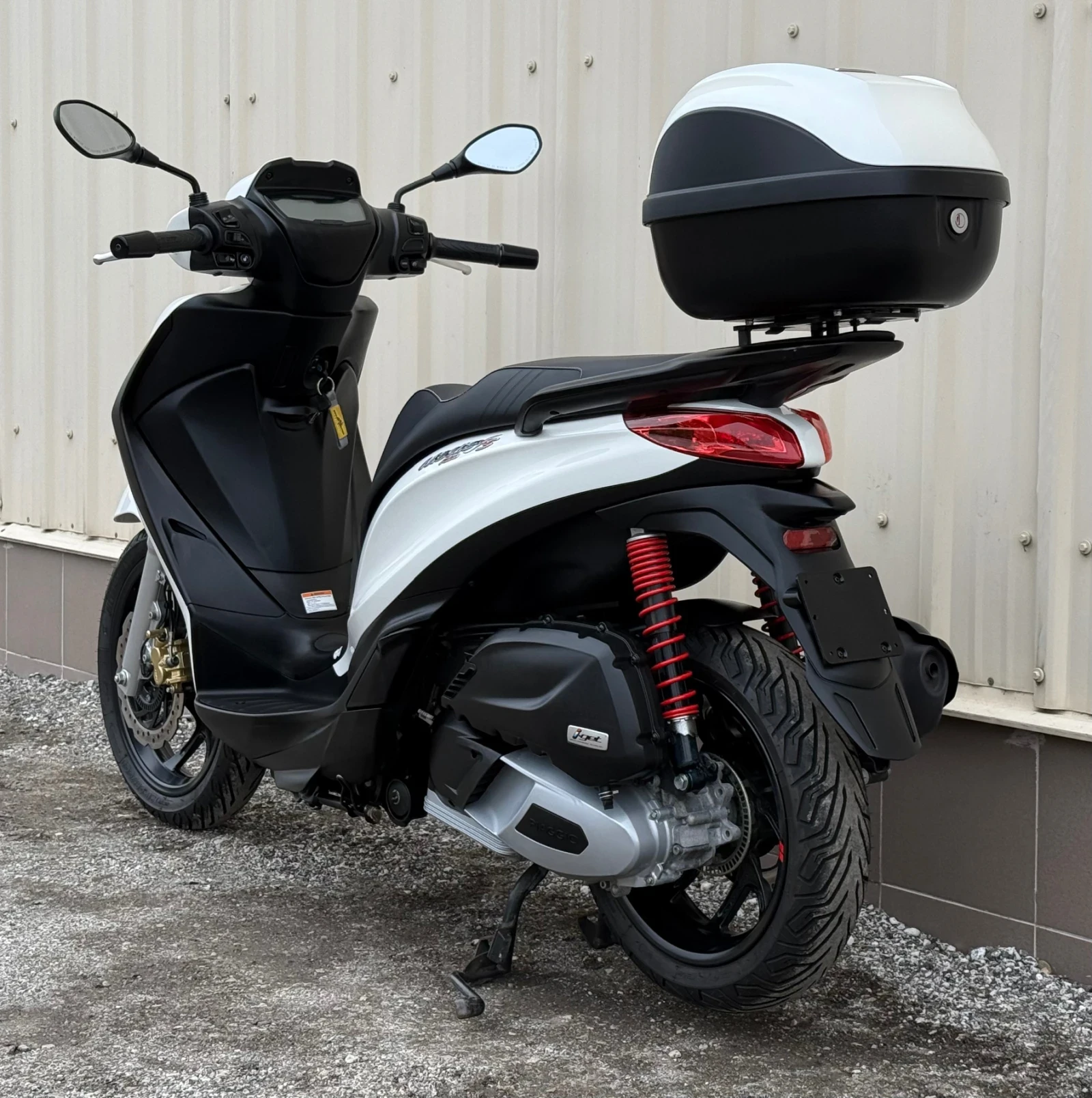Piaggio Medley S 125i , ABS , 2022 г. , 1953 км. , КАТО НОВ - изображение 6