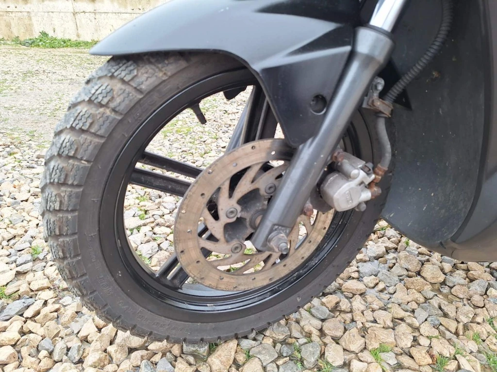 Kymco Agility 125./. 5800 КМ. ШВЕЙЦАРИЯ - изображение 10