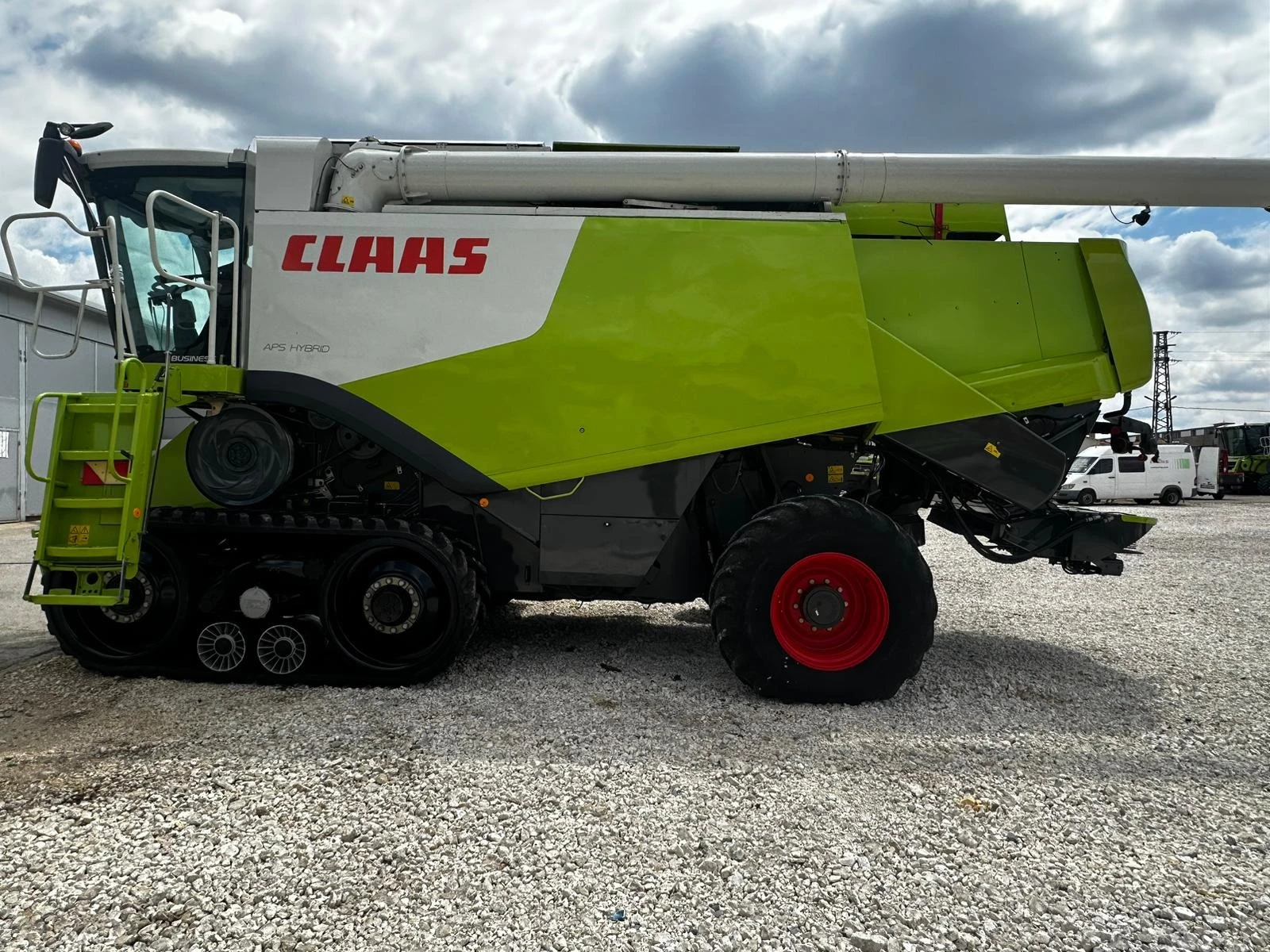 Комбайн Claas Lexion 770TT 4Х4 - изображение 3