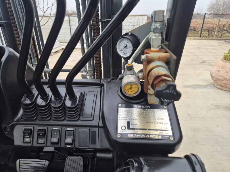 Мотокар Nissan ИЗРАВНИТЕЛ / ГАЗ+ БЕНЗИН / СВОБОДНА СЕКЦИЯ !, снимка 11 - Индустриална техника - 53208192