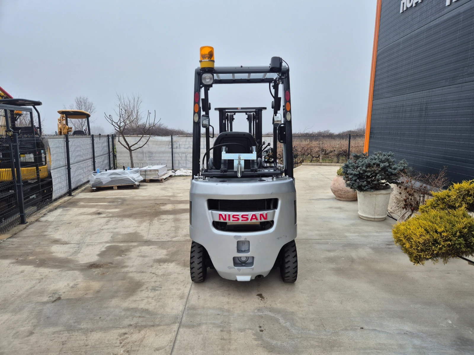 ������� Nissan ���������� / ���+ ������ / �������� ������ ! | Mobile.bg � ����������� 4