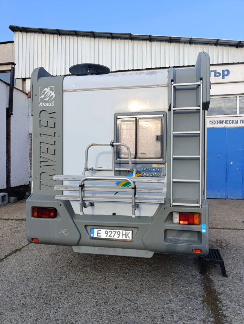 Кемпер Knaus Fiat Dukato 2.5TDI , снимка 3 - Каравани и кемпери - 53063383
