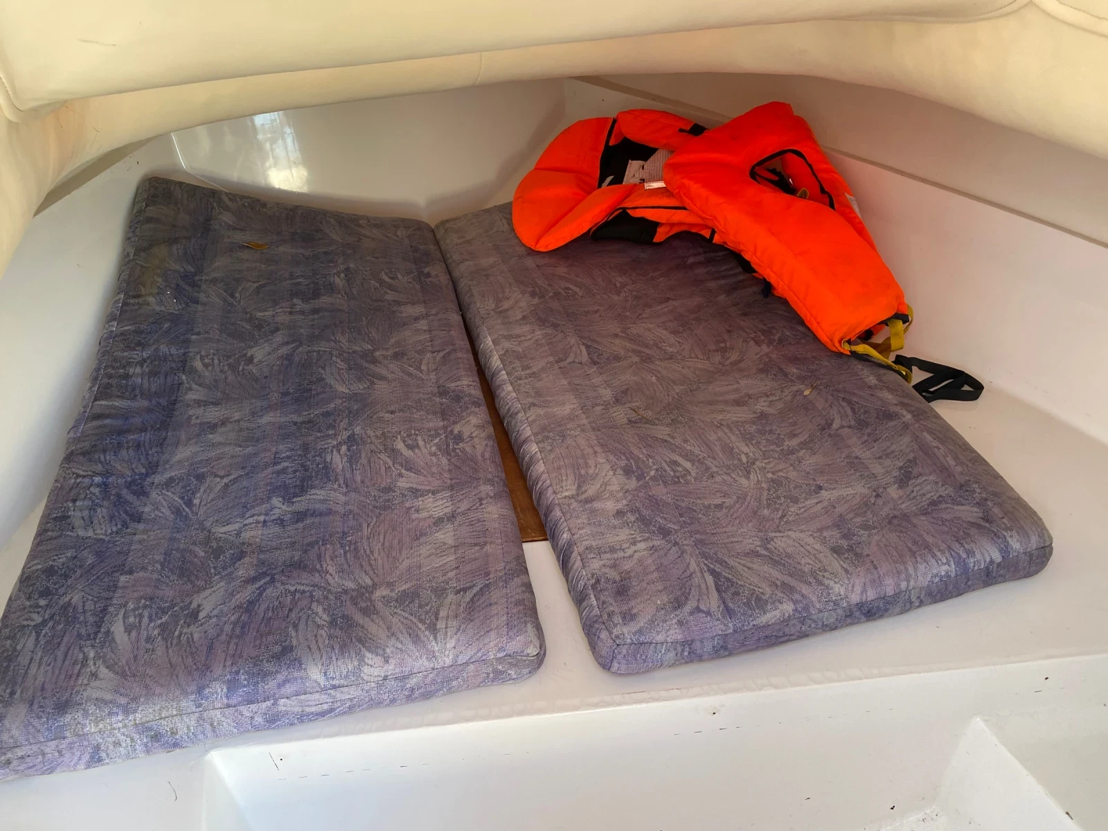 ����� Arkos Arkos | Mobile.bg � ����������� 14