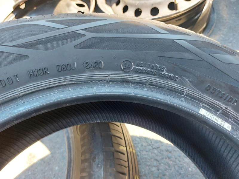 Гуми Летни 215/55R17, снимка 7 - Гуми и джанти - 37110777