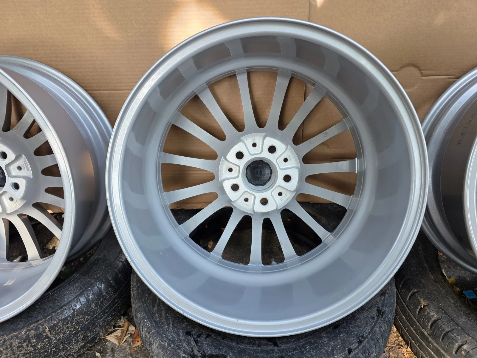 Гуми с джанти Michelin 245/45R18, снимка 8 - Гуми и джанти - 50511167