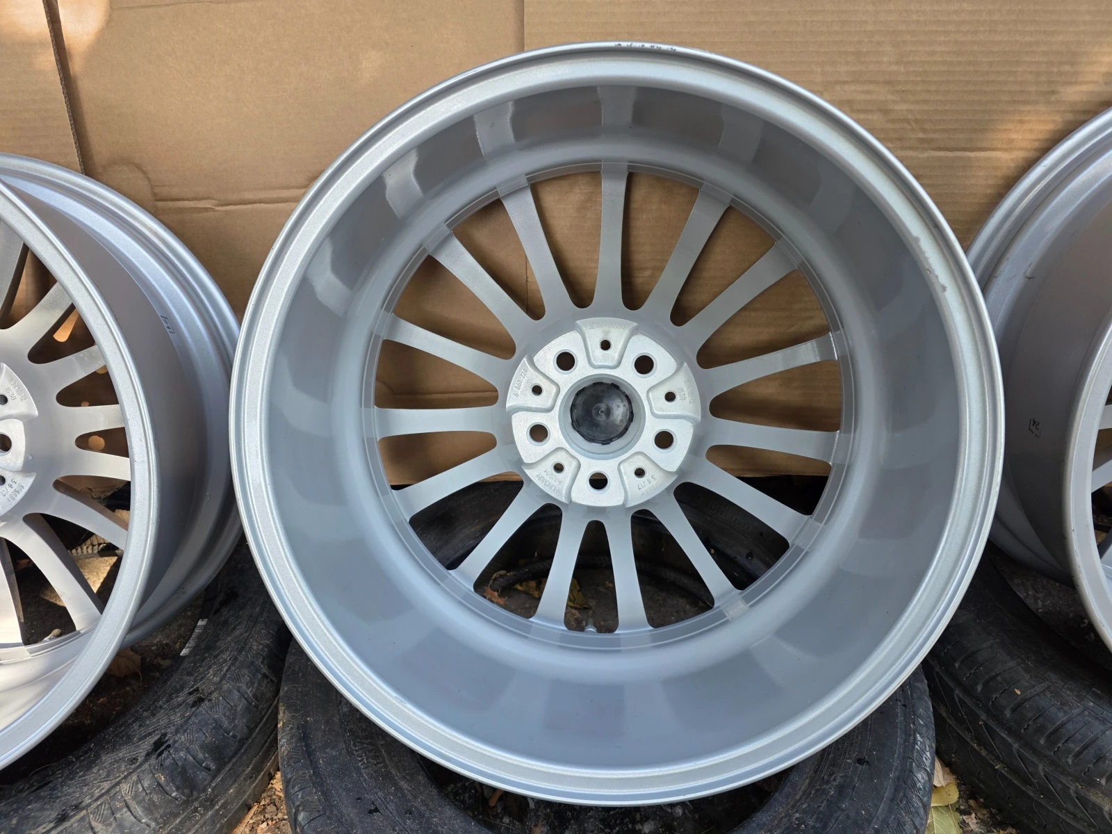 Гуми с джанти Michelin 245/45R18, снимка 7 - Гуми и джанти - 50511167