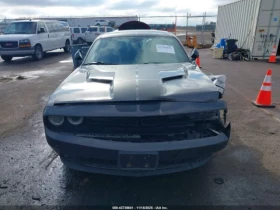 Dodge Challenger SXT AWD, снимка 3