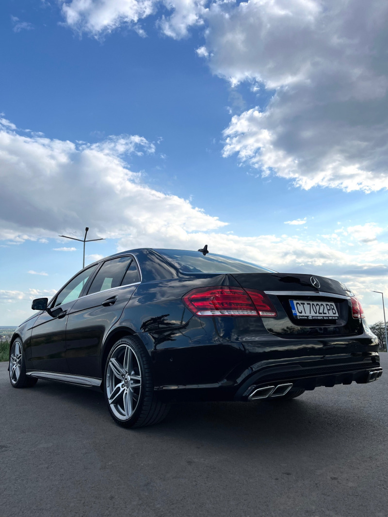 Mercedes-Benz E 250 AMG Pack/7G/Harman/360Камера, снимка 5 - Автомобили и джипове - 47058473