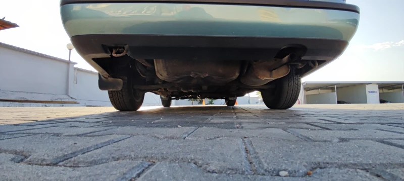 Nissan Sunny 1.6 SLX, снимка 8 - Автомобили и джипове - 51870564