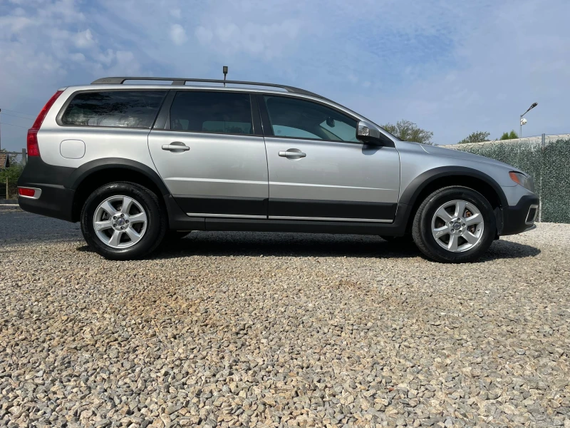 Volvo Xc70 /D5 AWD, снимка 8 - Автомобили и джипове - 51438684