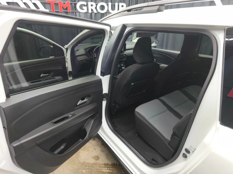 Dacia Jogger 1.6Hybrid Automatic E6, снимка 9 - Автомобили и джипове - 52017700