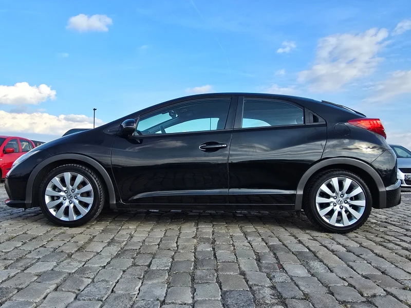 Honda Civic 1.8i 141кс 113000 KM. ЕURO 5, снимка 4 - Автомобили и джипове - 52076843