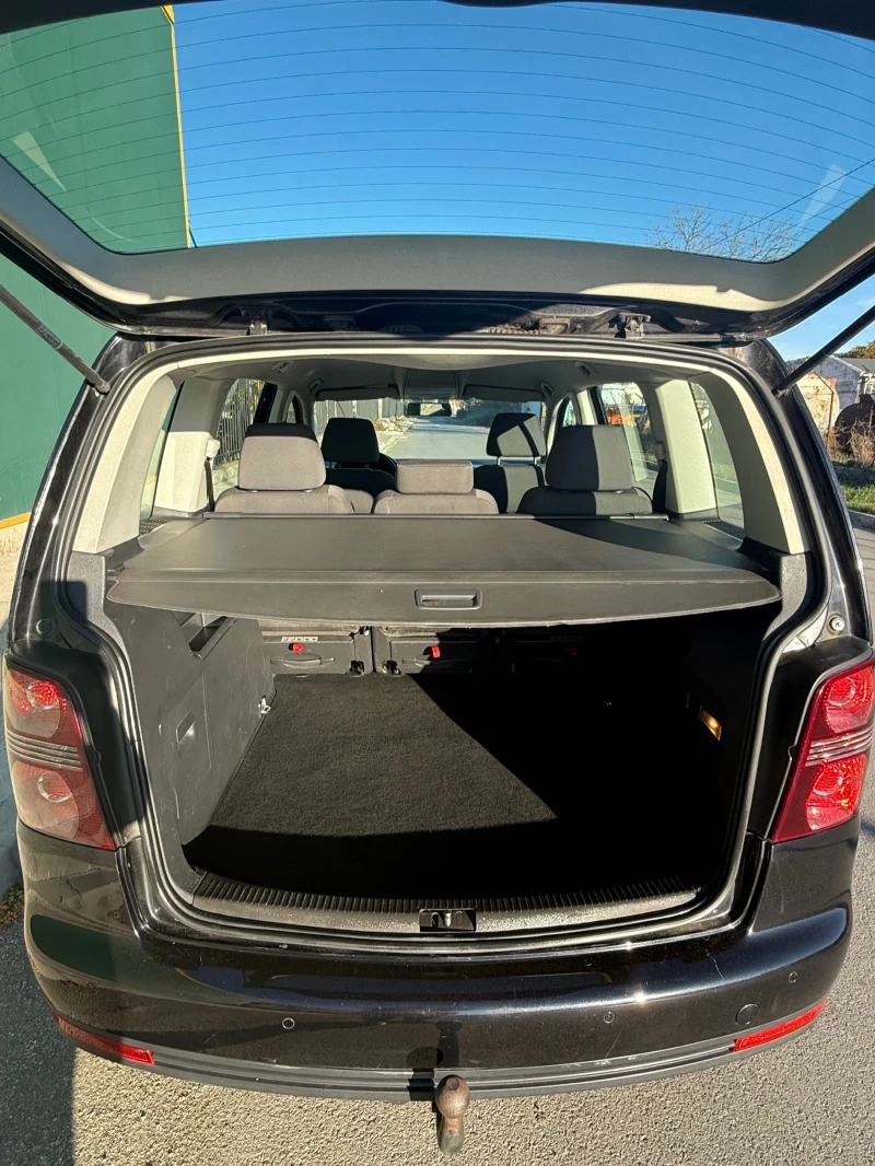 VW Touran 1.9, снимка 6 - Автомобили и джипове - 52614622