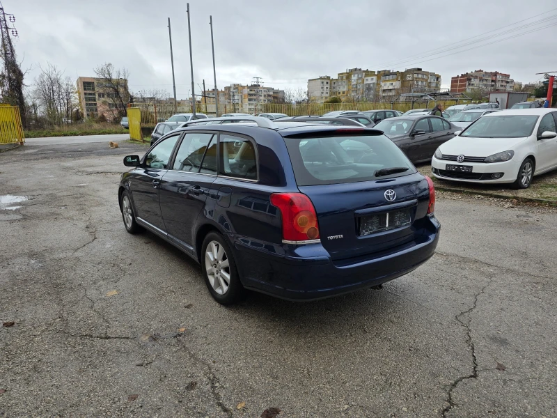 Toyota Avensis 2.0D4D ITALY FULL, снимка 5 - Автомобили и джипове - 52476666