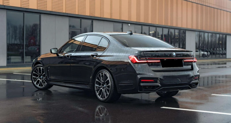 BMW 730 d M-Sport, снимка 2 - Автомобили и джипове - 52746823