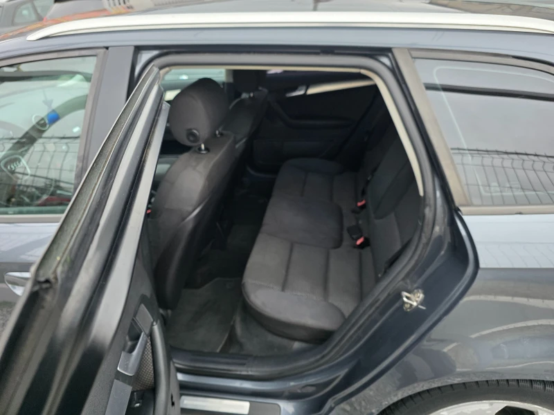 Audi A3 2.0 TDI НАПЪЛНО ОБСЛУЖЕН , снимка 9 - Автомобили и джипове - 53266795