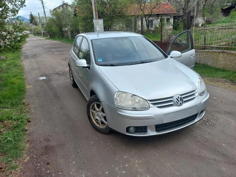 VW Golf 1.4 TSI, снимка 2 - Автомобили и джипове - 47236403