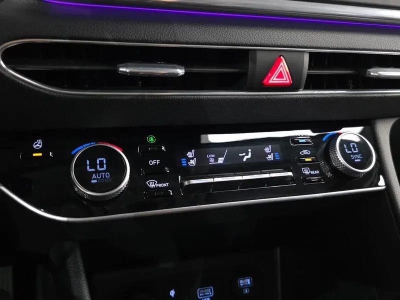 Hyundai Sonata 2.0 PREMIUM PLUS, снимка 16 - Автомобили и джипове - 55058169