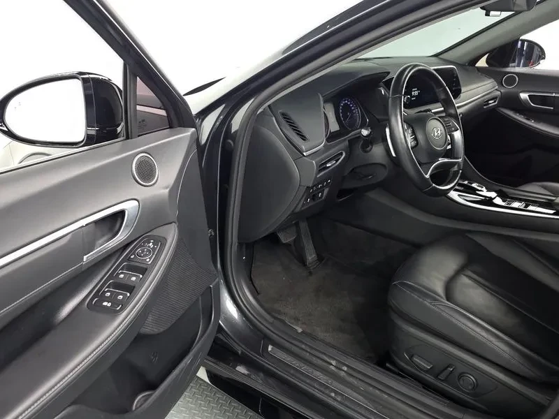 Hyundai Sonata 2.0 PREMIUM PLUS, снимка 10 - Автомобили и джипове - 55058169