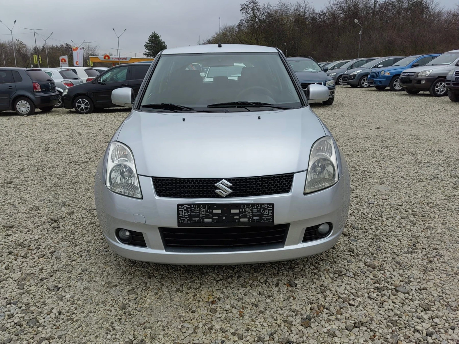 Suzuki Swift 1.3i 16v *UNIKAT* - изображение 9