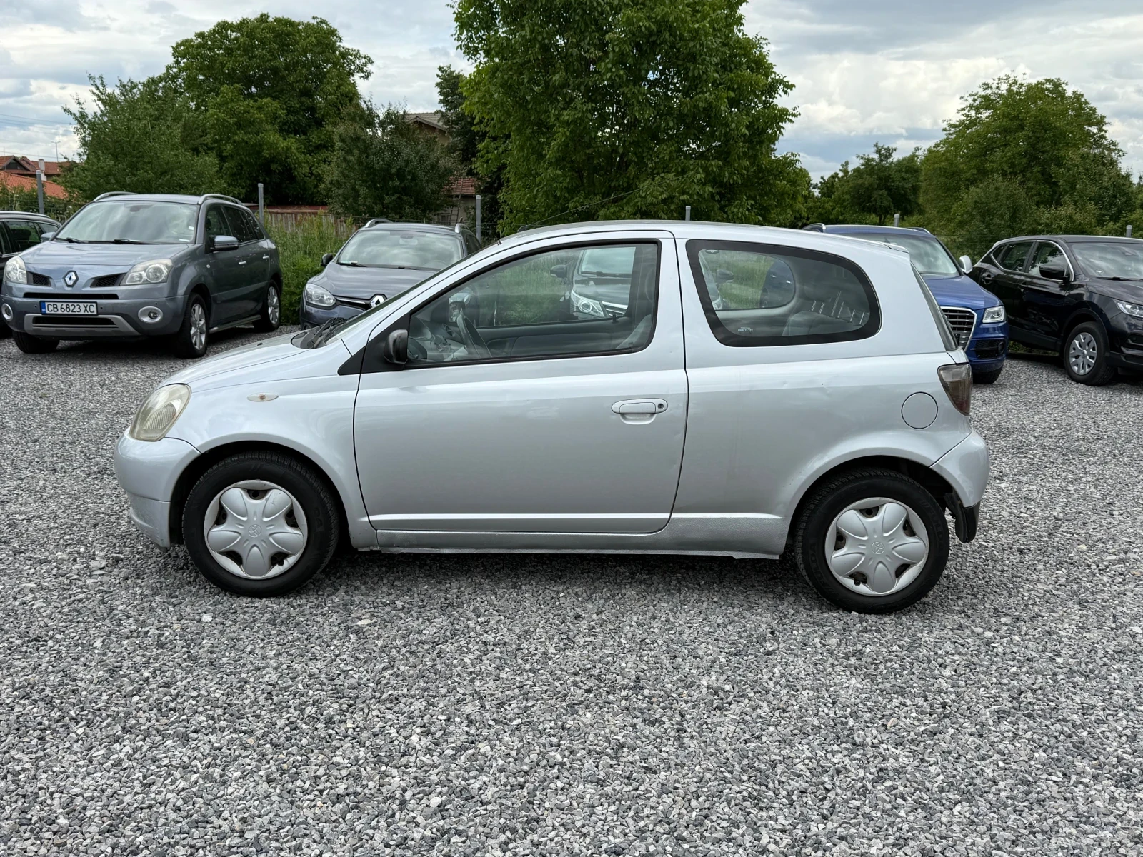 Toyota Yaris 1.3i 16V (86 кс) Automatic - изображение 4