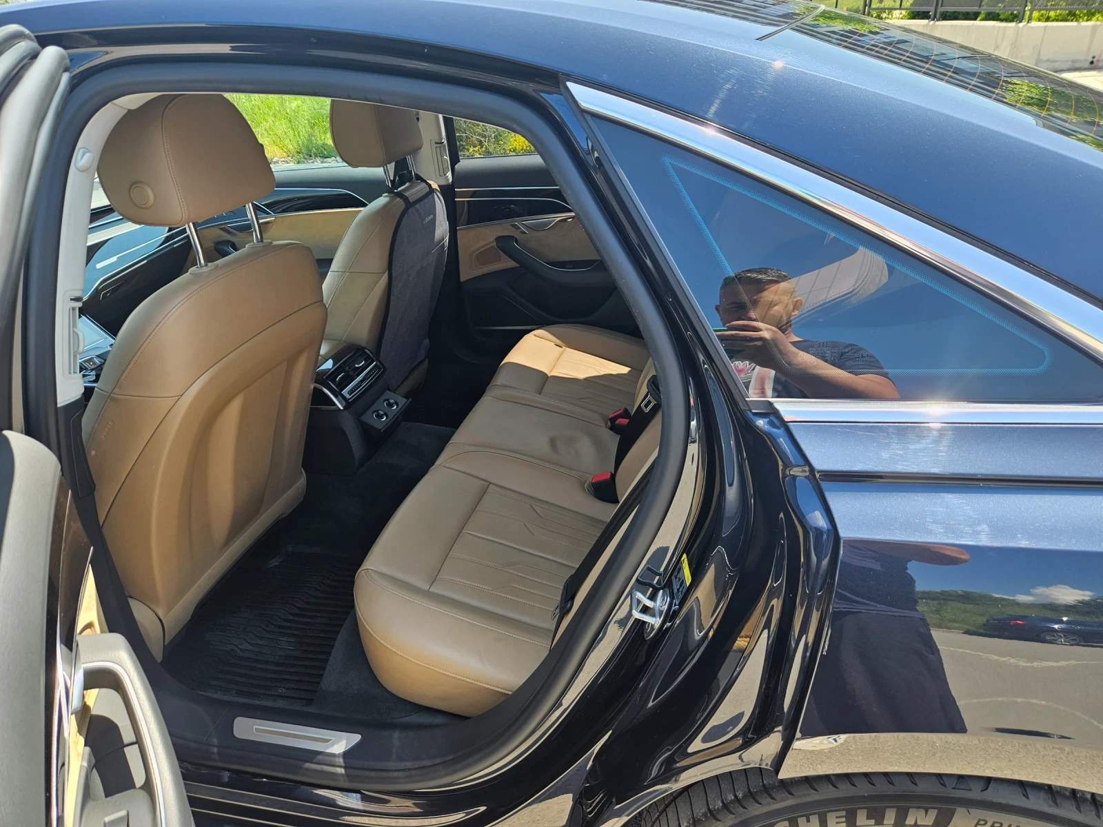 Audi A8  - изображение 10