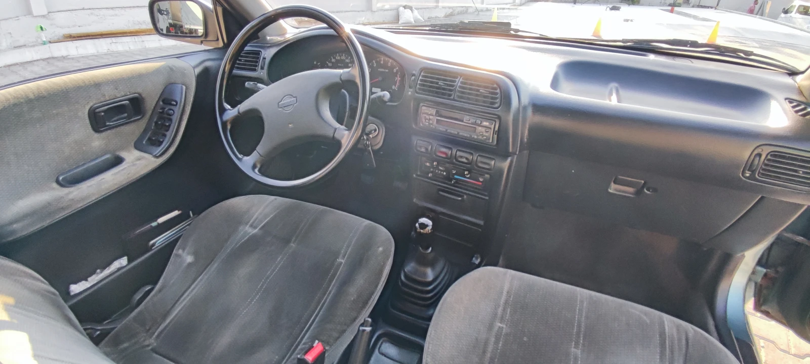 Nissan Sunny 1.6 SLX - изображение 7