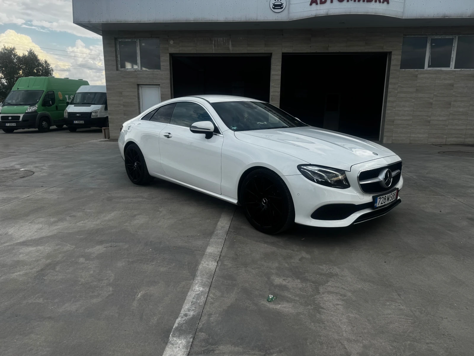 Mercedes-Benz E 200 E 200 AMG LINE - изображение 7