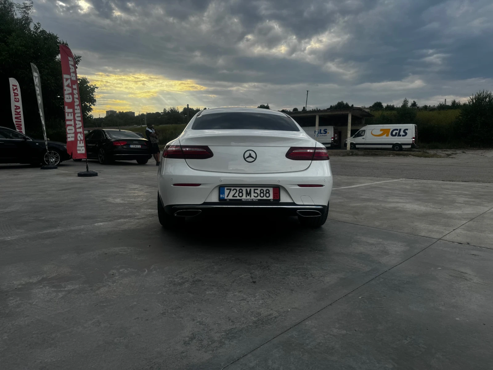 Mercedes-Benz E 200 E 200 AMG LINE - изображение 5