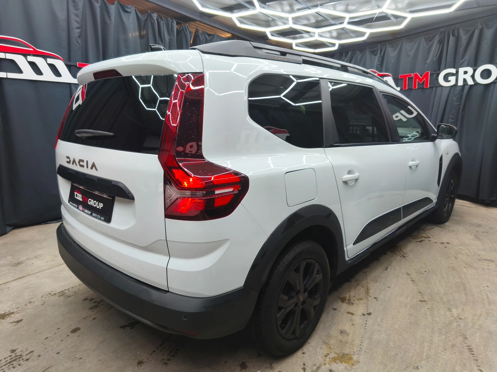 Dacia Jogger 1.6Hybrid Automatic E6 - изображение 4