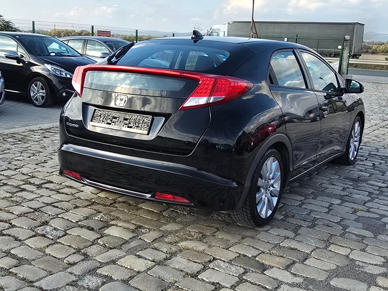 Honda Civic 1.8i 141кс 113000 KM. ЕURO 5 - изображение 8