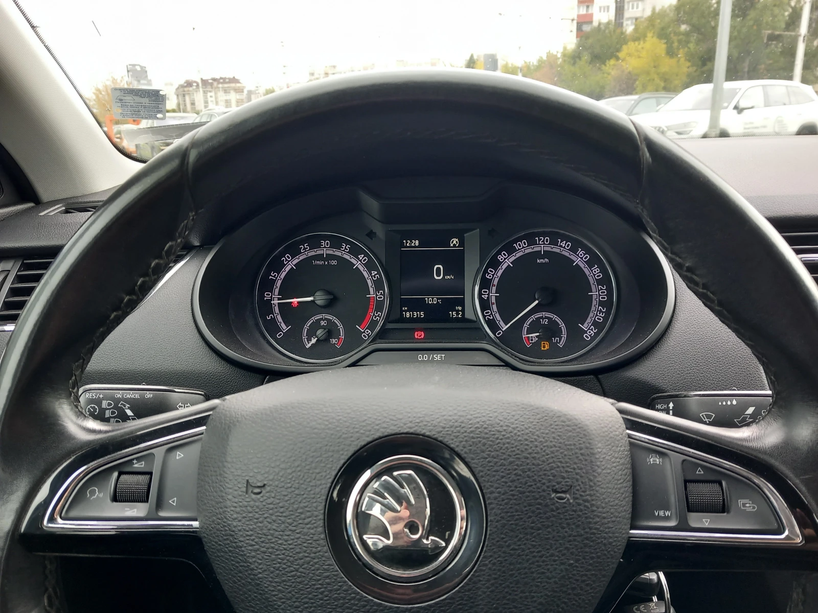 Skoda Octavia 1.6 TDI | Mobile.bg — изображение 12