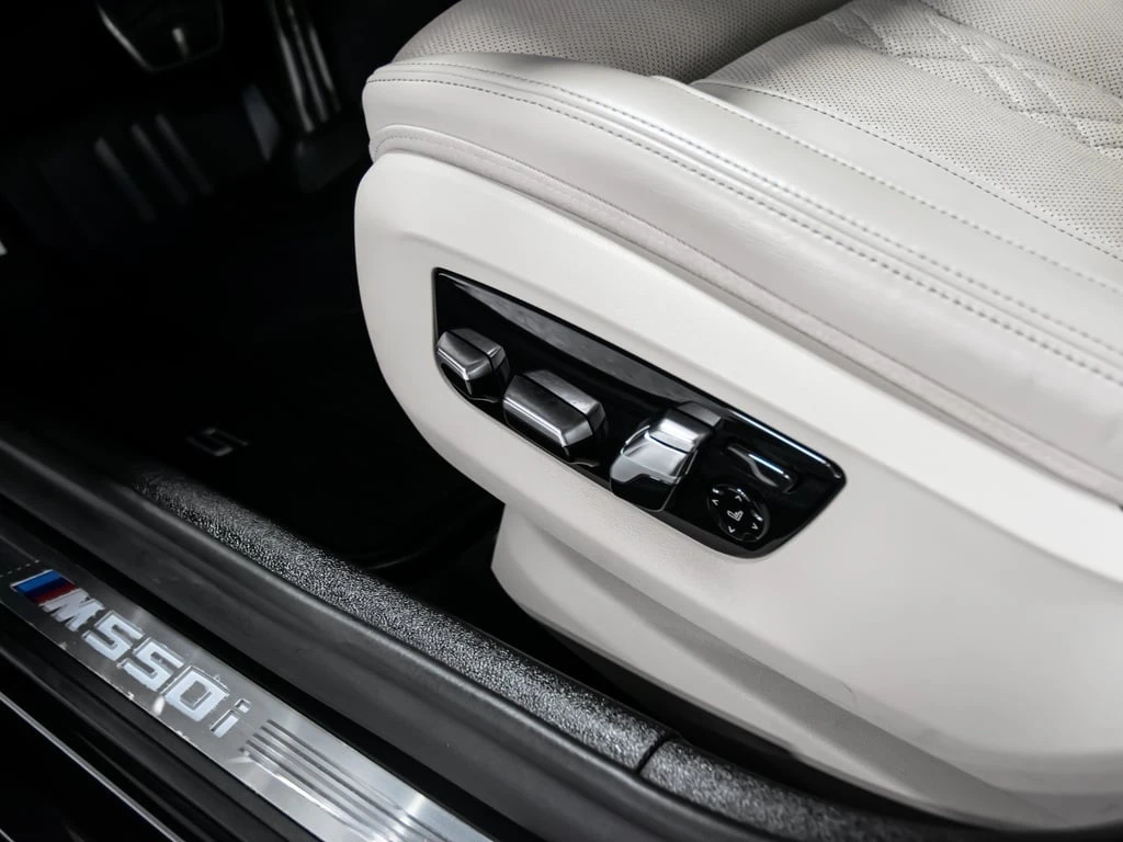 BMW 550 * M550i * CARFAX * ���� �� �������� | Mobile.bg � ����������� 13