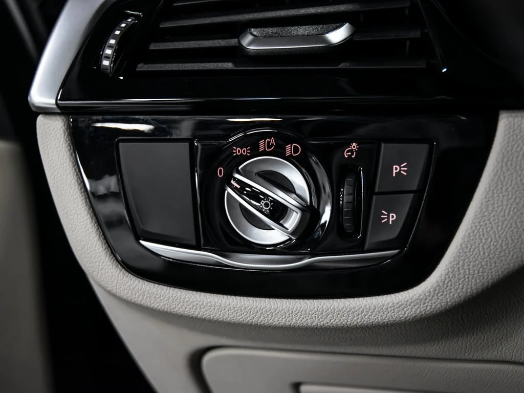 BMW 550 * M550i * CARFAX * ���� �� �������� | Mobile.bg � ����������� 14