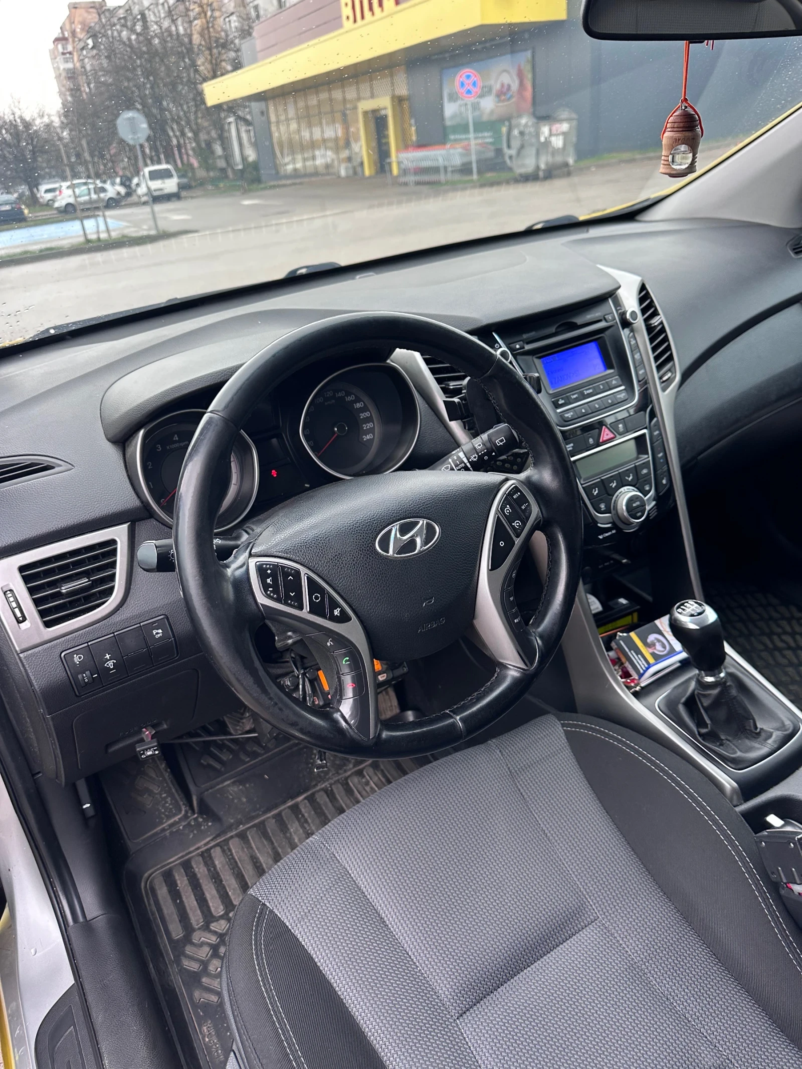 Hyundai I30, снимка 7 - Автомобили и джипове - 53956489
