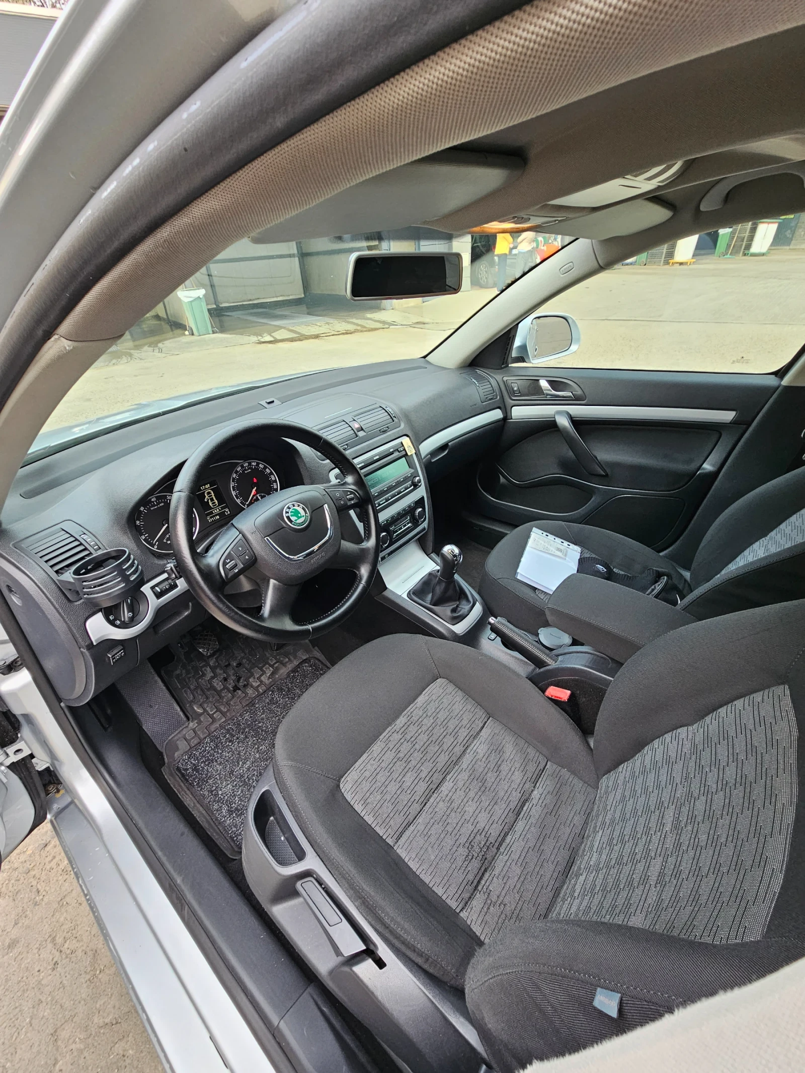 Skoda Octavia 1.6 Gaz Inj. | Mobile.bg � ����������� 11