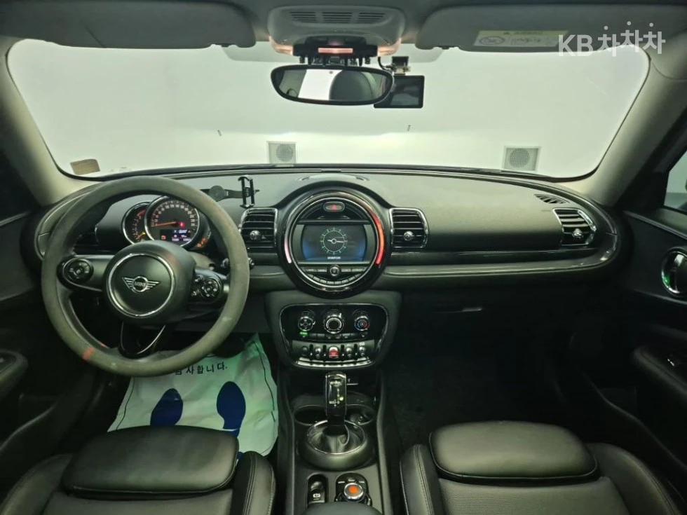 Mini Clubman 1.5, снимка 6 - Автомобили и джипове - 54769042