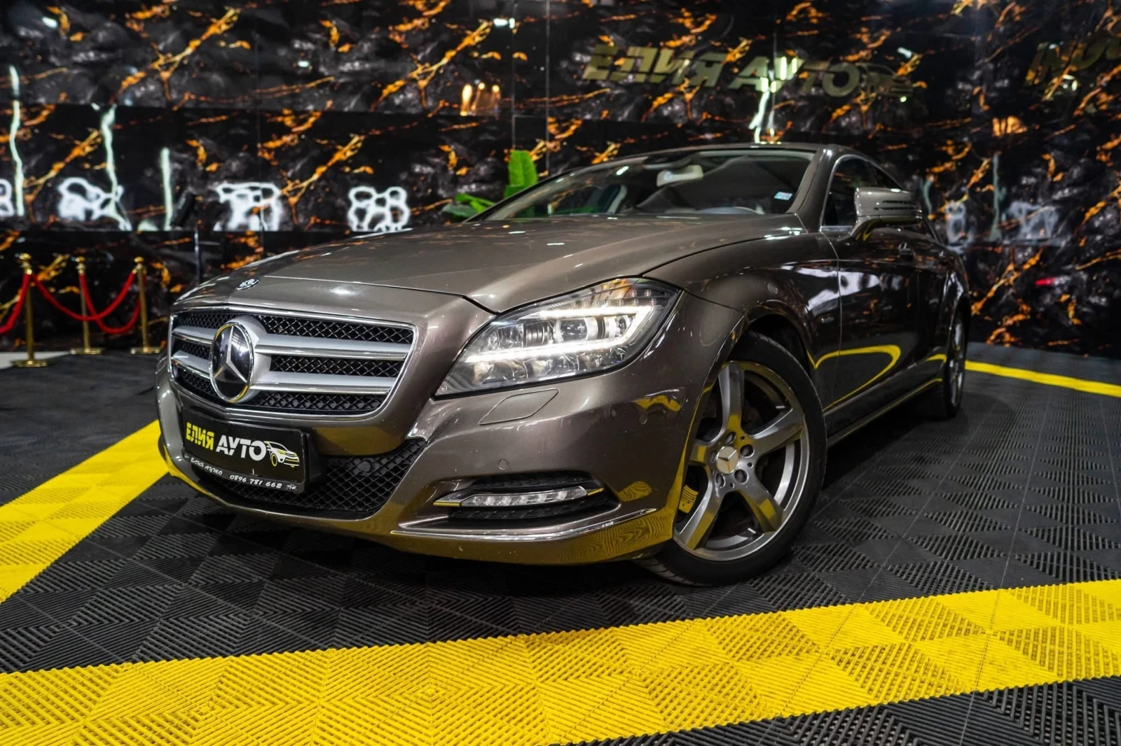 Mercedes-Benz CLS 350 D AMG LINE LED NAVI НАПЪЛНО ОБСЛУЖЕН ЛИЗИНГ 100%, снимка 4 - Автомобили и джипове - 55062982